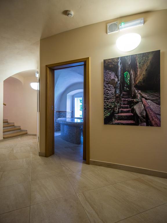 Ea Zamecky Hotel Hrubá Skála エクステリア 写真