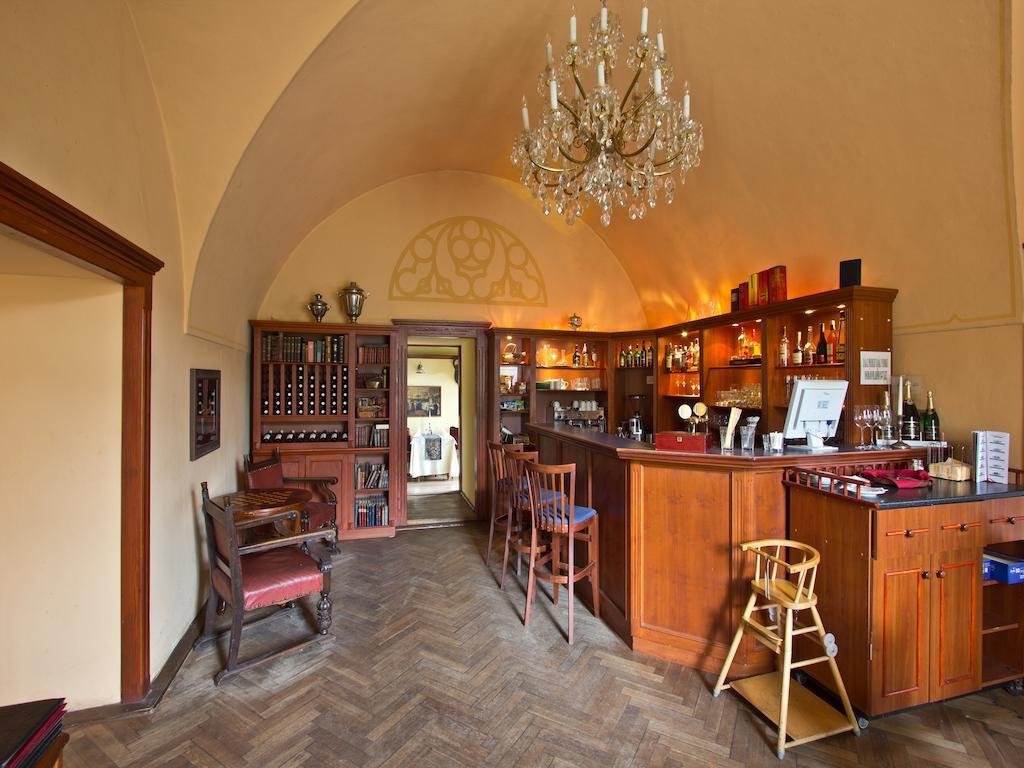 Ea Zamecky Hotel Hrubá Skála エクステリア 写真
