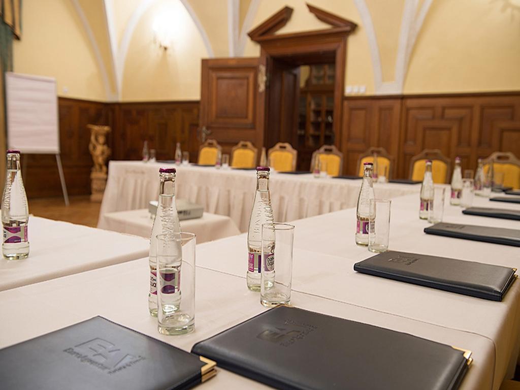 Ea Zamecky Hotel Hrubá Skála エクステリア 写真
