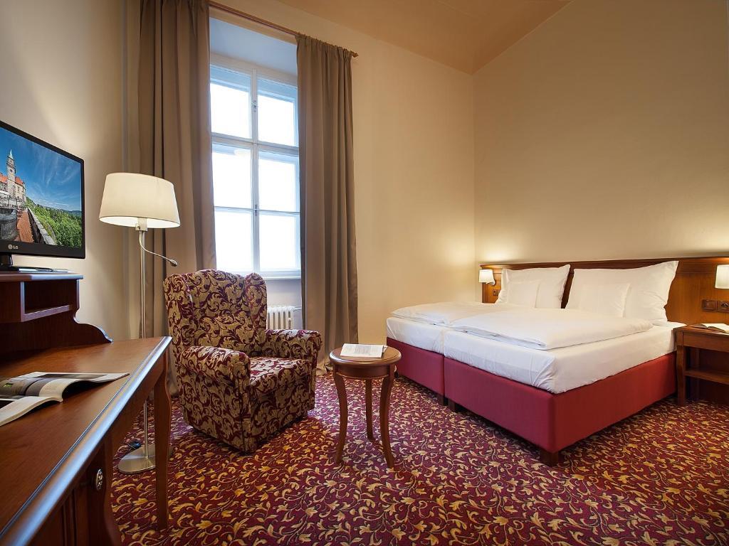 Ea Zamecky Hotel Hrubá Skála 部屋 写真
